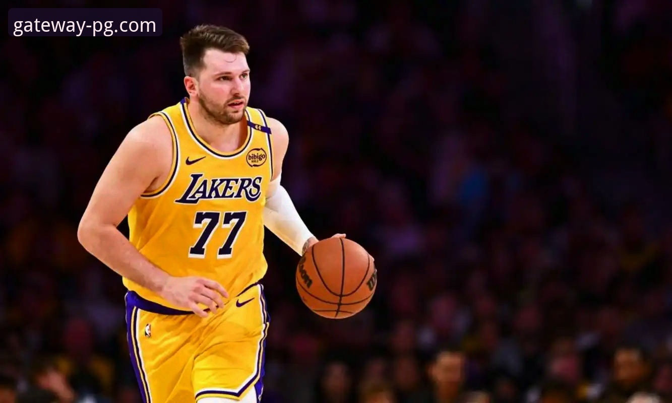 3大技术亮点解析：湖人队137-130力克步行者背后的攻防逻辑